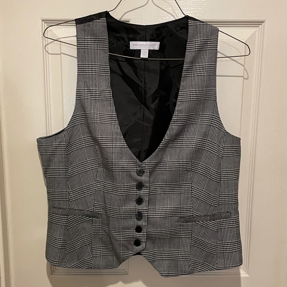 New York & Company Dressy Suit Vest Women’s 16 Houndstooth Plaid Black White